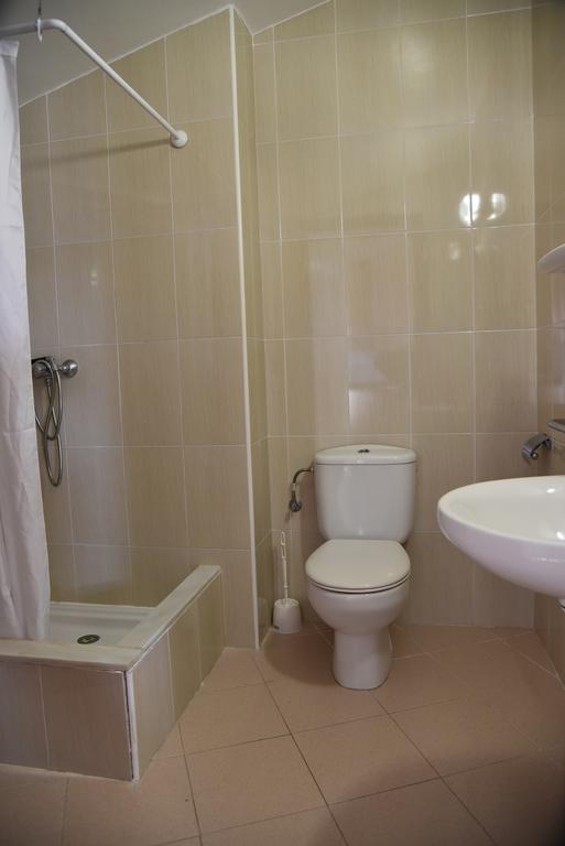 Apartamentos Ar Dosjoimi Lloret de Mar Bagian luar foto