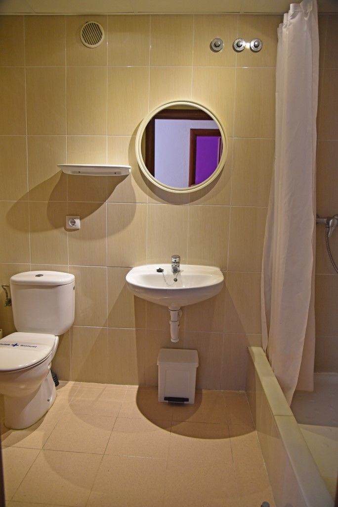 Apartamentos Ar Dosjoimi Lloret de Mar Bagian luar foto