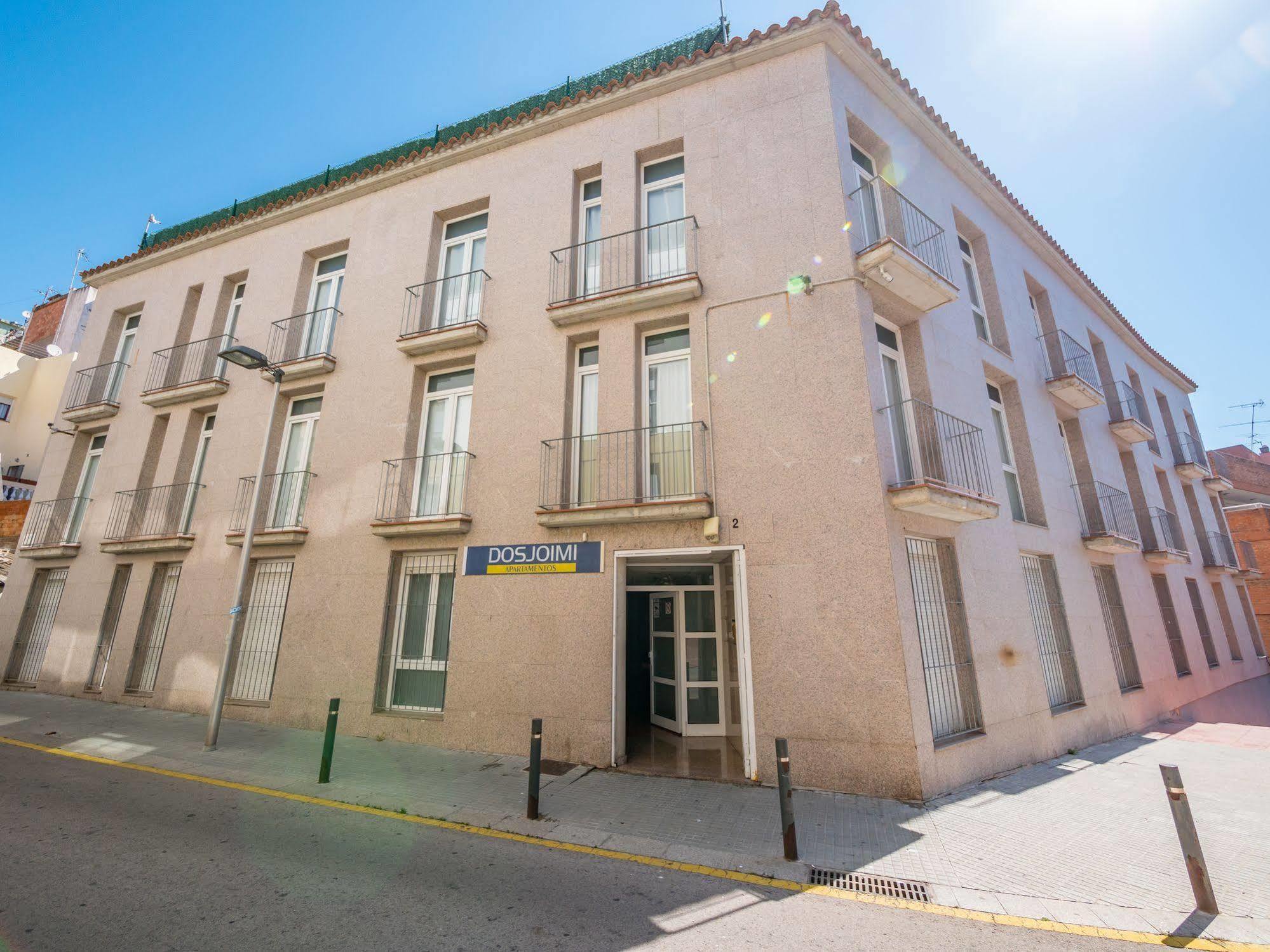 Apartamentos Ar Dosjoimi Lloret de Mar Bagian luar foto